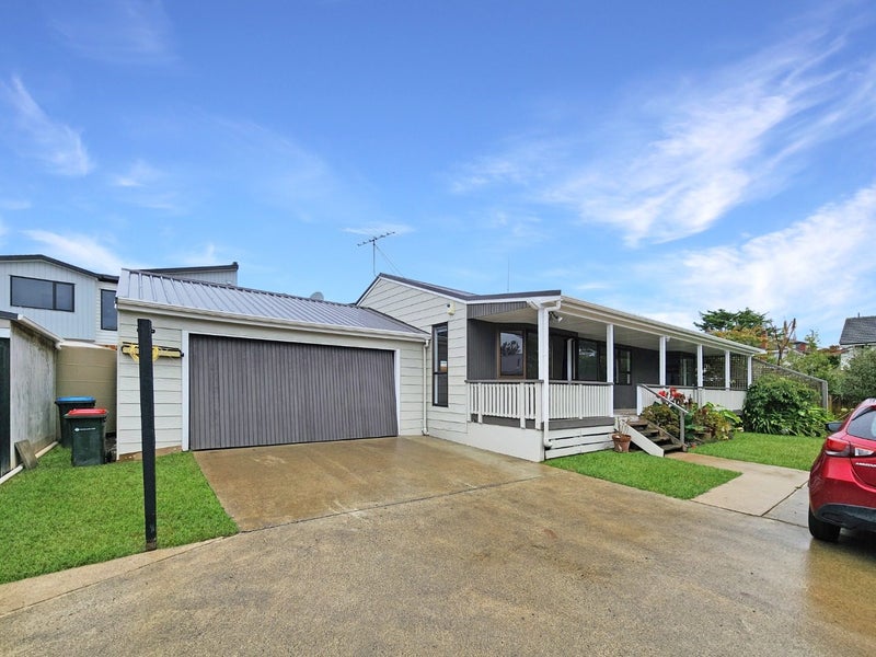 Image 1 of 11