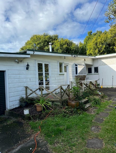 Image 1 of 20