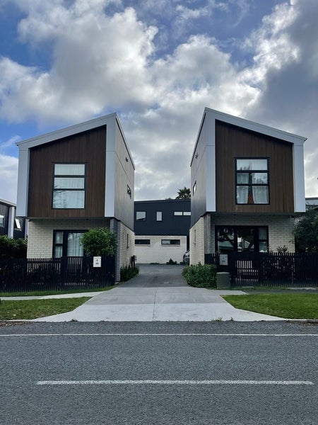 Image 1 of 14