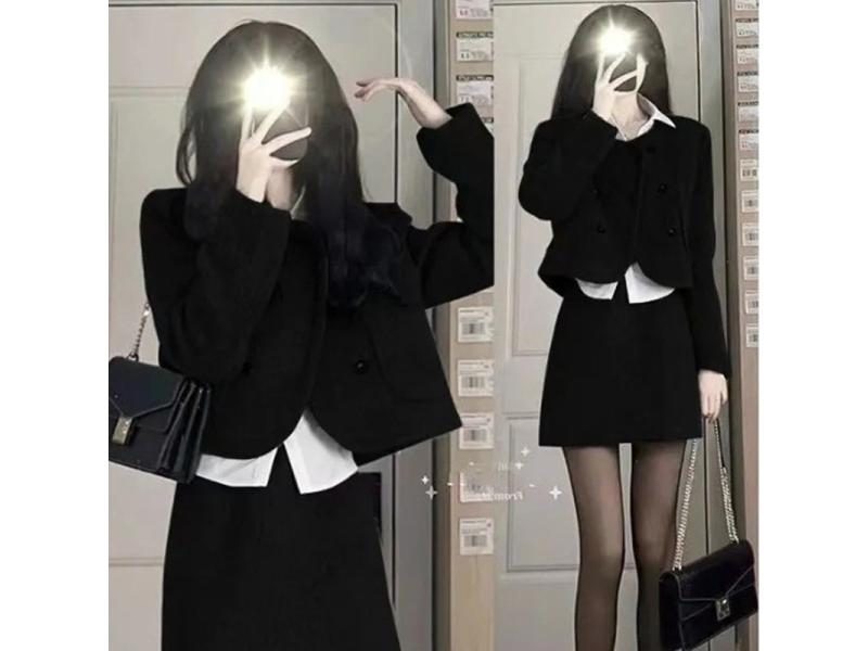 Womens Business Suit Office Suit Carousel 1