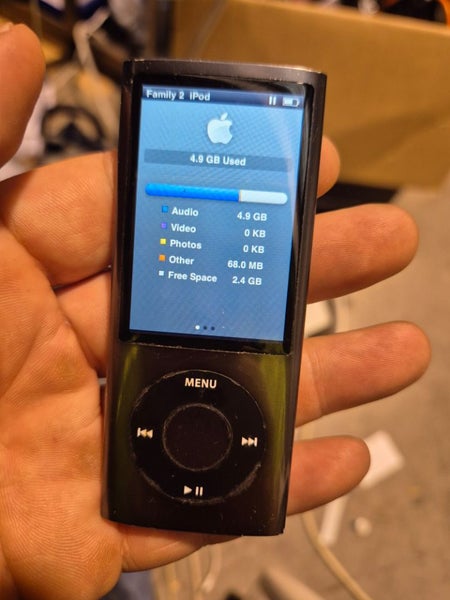 ipod nano 5th generation $1!!!! Carousel 2