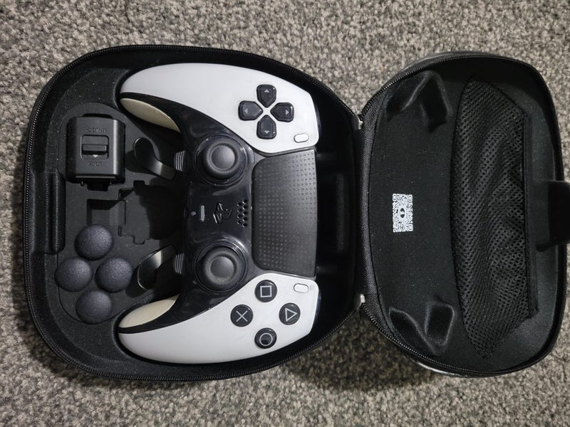 Ps5 Duelsense edge Carousel 1