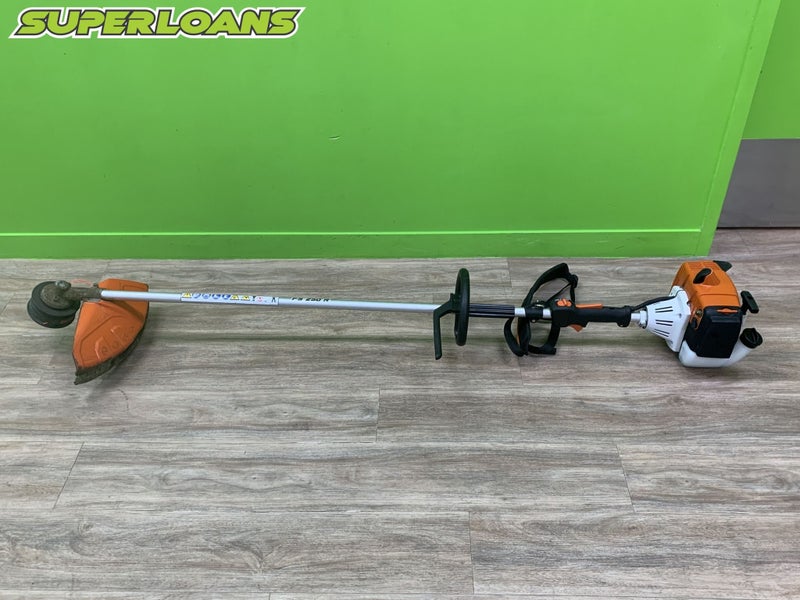 ** STIHL FS 250 R BUSH CUTTER + STRAP ** Carousel 1