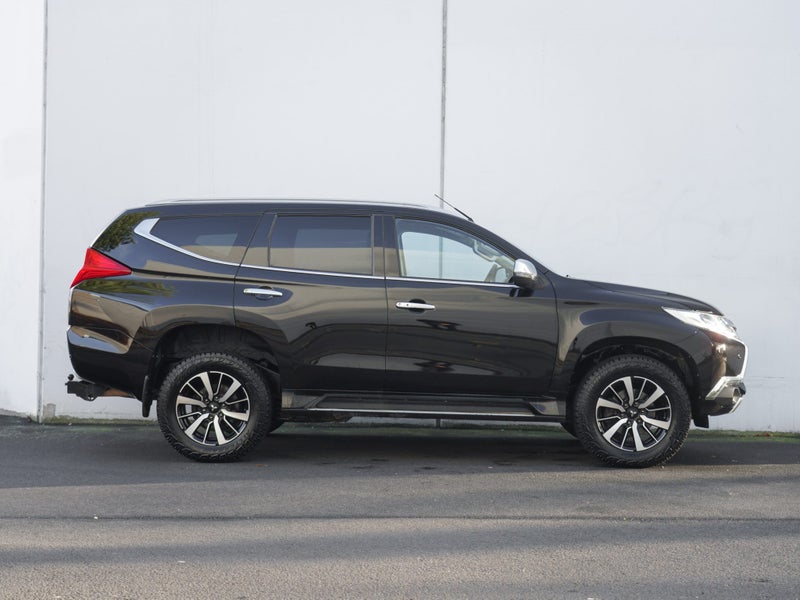 2019 Mitsubishi Pajero Sport VRX 4WD 2.4D 8AT 5...62868836640641112