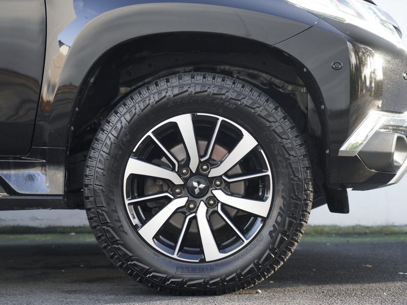 2019 Mitsubishi Pajero Sport VRX 4WD 2.4D 8AT 5...62868836640641114