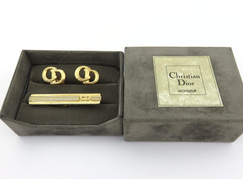 Christian Dior Gold Tone Metal CD Logo Cufflinks Tie Clip Set Carousel 2