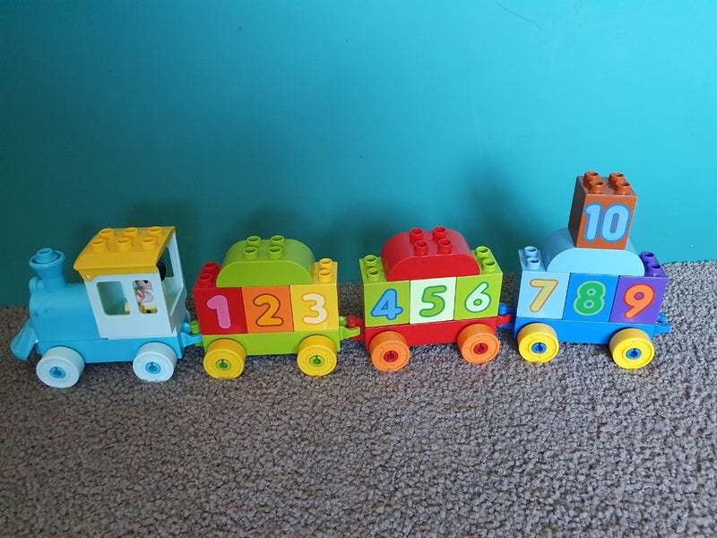 Duplo - Blue Number Train (20 pieces) Carousel 1