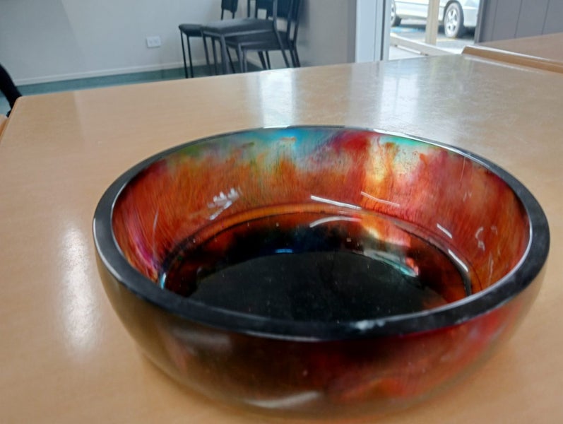 Stunning hand crafted resin fruit bowl Carousel 3