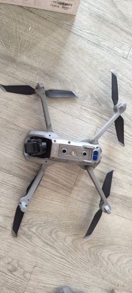 DJI Mavic Air 2 Drone for parts with DJI RC N1 Carousel 2