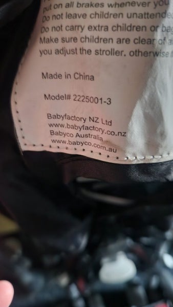 Foldable Pram - fits in back of Swift boot! Carousel 3