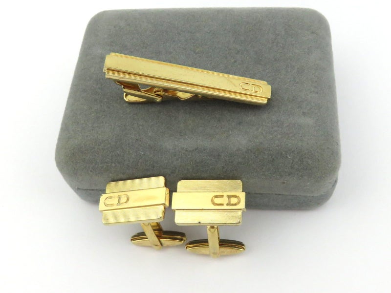 Christian Dior Gold Tone Metal CD Logo Cufflinks Tie Clip Set Carousel 1