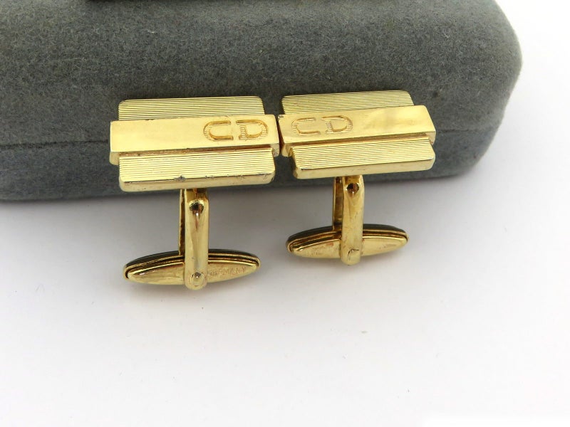 Christian Dior Gold Tone Metal CD Logo Cufflinks Tie Clip Set Carousel 2