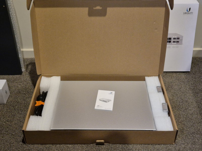Ubiquiti UniFi Switch USW-4862863848214145111