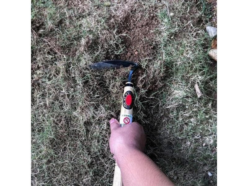 Sickle Garden Tool Long Handle Cutting Grass Cutter Weeding Sickle Outdoor Carousel 1