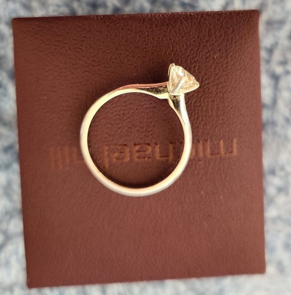 Engagement Ring with papers - worn briefly628658282735381111