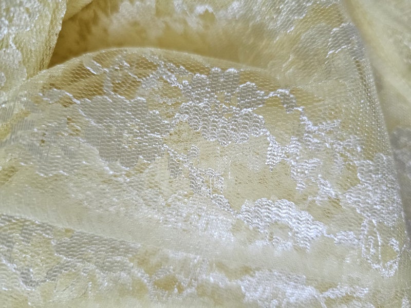 YELLOW LACE NET WITH SELF PATTERNED FLOWER DESIGNS 15M x 125cm64533753938947110