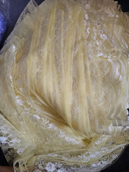 YELLOW LACE NET WITH SELF PATTERNED FLOWER DESIGNS 15M x 125cm64533753938947111