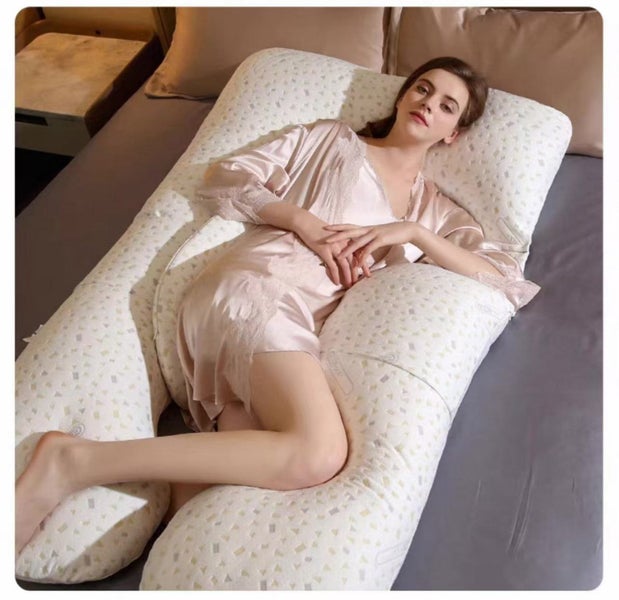 Pregnancy Pillow Suite Carousel 2