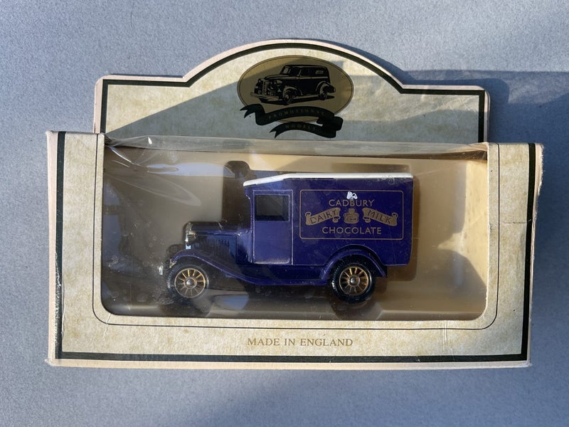 Days Gone by Lledo Carousel 1