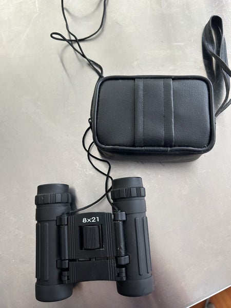 binoculars 8x21 Carousel 1