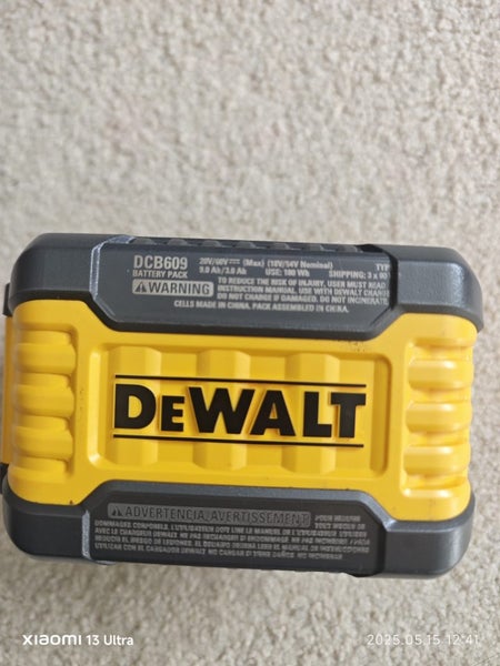 DeWalt flexvolt 9Ah Battery Carousel 2