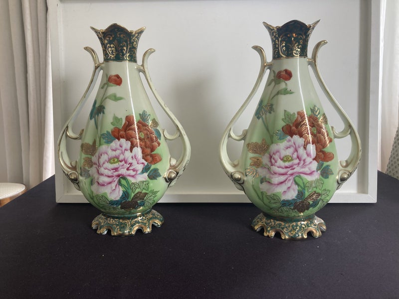 Vases62854317077505111