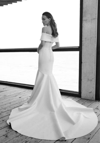 Brand New Wedding Dress - chosen by KYHA62866852923523113