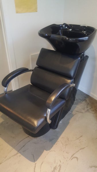 Hairdressing backwash basin Carousel 1