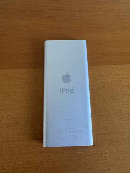 iPod Nano 2nd Gen 2gb Carousel 6