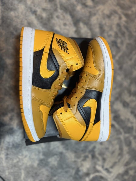 Jordan 1 Mid Chutney US6 Carousel 3
