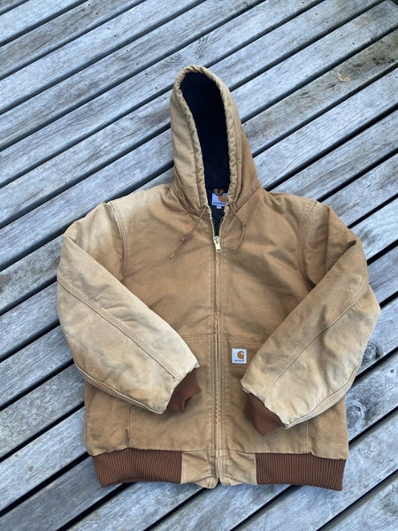Carhartt active jacket Carousel 1