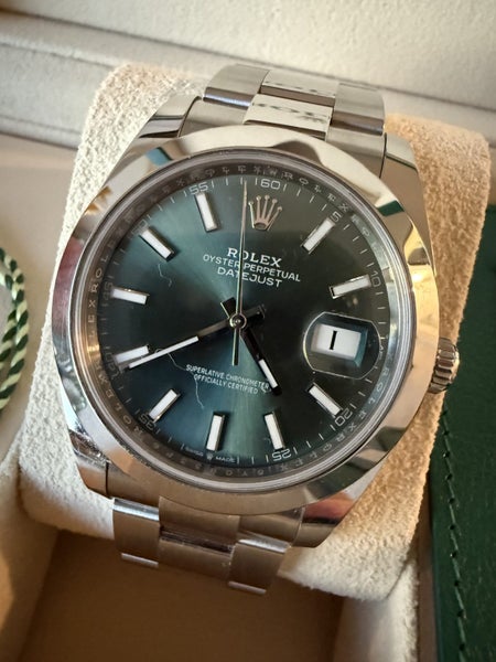 Rolex Datejust 41, 126300, stainless steel, 2023, like new.628647315379231129