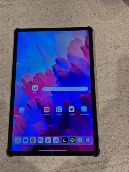 Lenovo Tablet and Cover Carousel 1