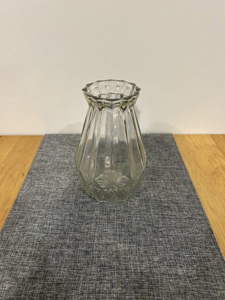 Small Glass Vase Carousel 2