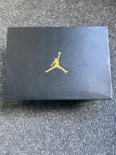 Nike courtside 23 Carousel 4