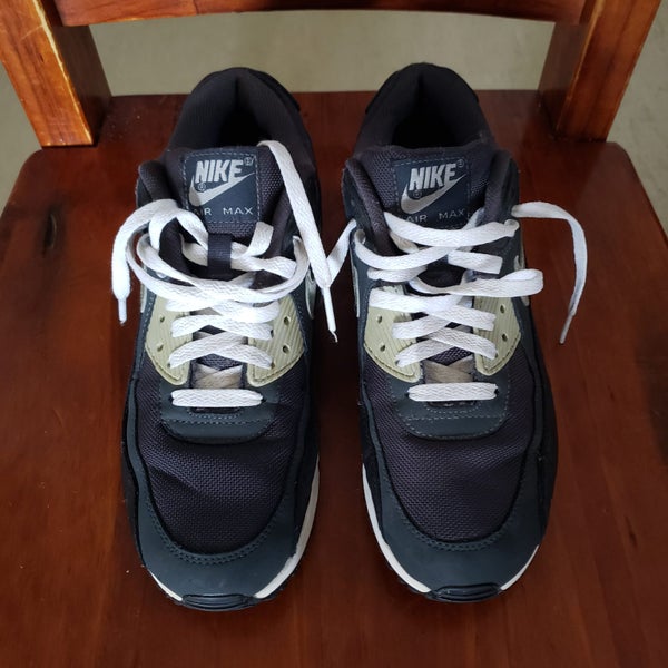 Air Max 90s (Mens US8, UK7)628638670231061119