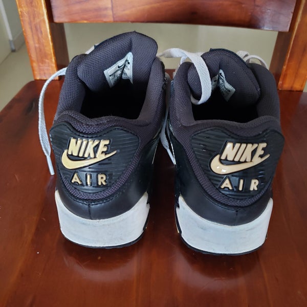 Air Max 90s (Mens US8, UK7)62863867023106111