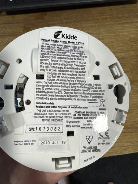 Two smoke alarms Carousel 2