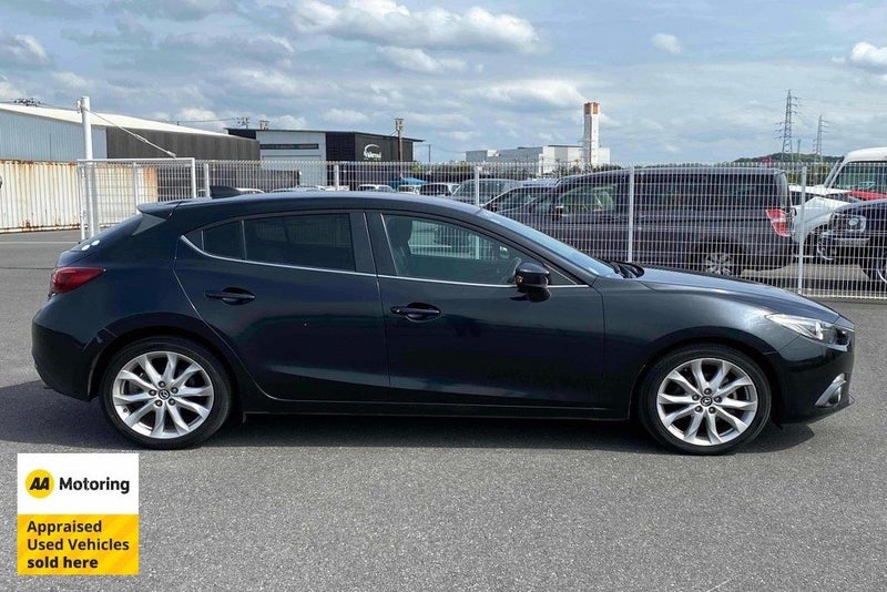 2014 Mazda Axela 20S / Leather / Cruise62863267442307113