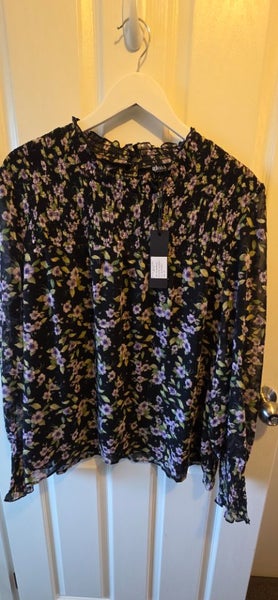 Gloss by Shine On Shirred Neck Top Size 20629357064743691118