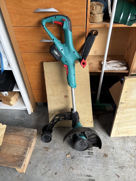 Bosch 18V Trimmer/Edger ART 26-18LI Carousel 5