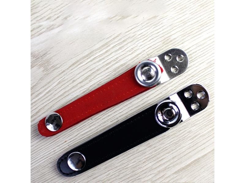 Accordion Strap Carousel 1