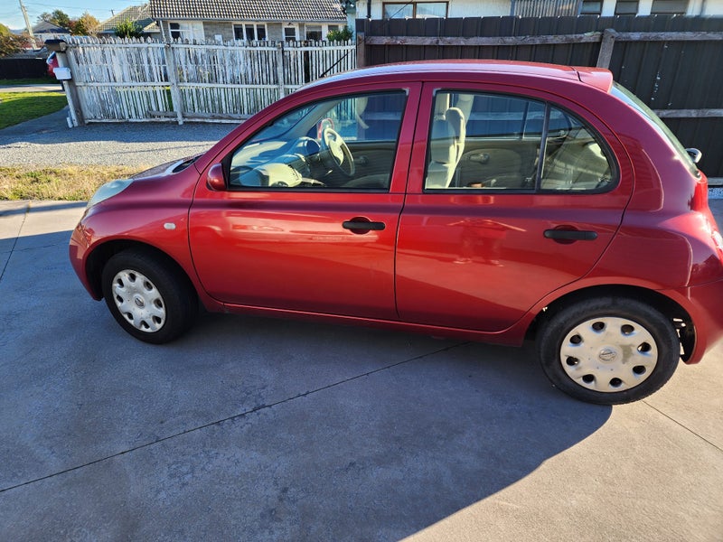 2006 Nissan March62863256494338112