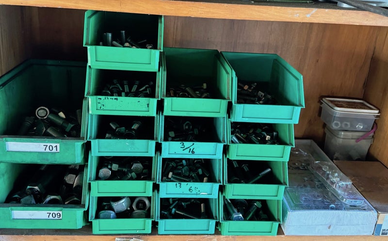 Bolts (Zinc, Galv, SS) and containers Carousel 2