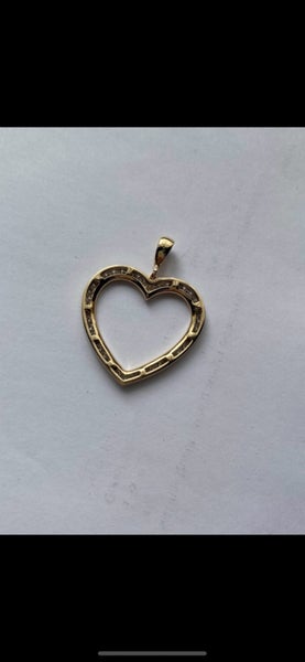 GORGEOUS Solid Gold & Diamond Heart Pendant62863231795203113