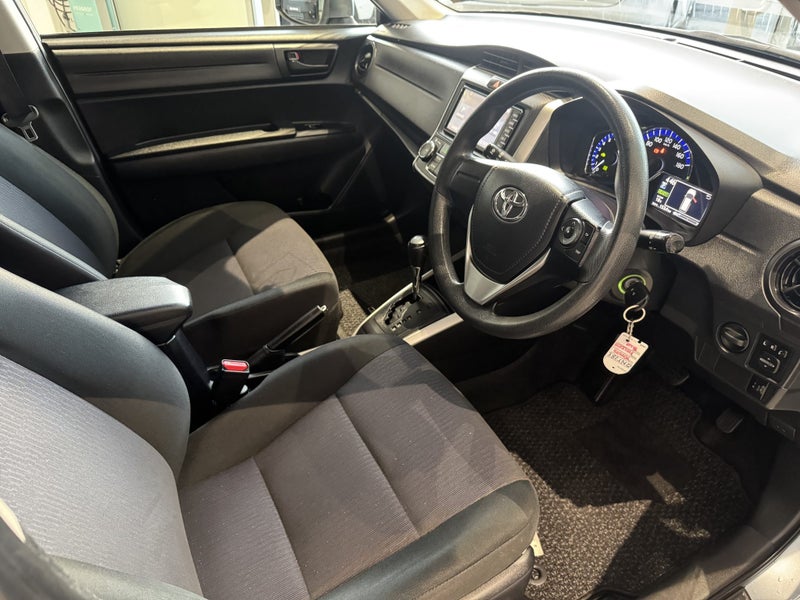 2016 Toyota Corolla Fielder Hybrid62863264815875111