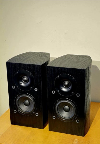 Pioneer SP-BS22-LR Bookshelf Speakers (Pair) – Designed by Andrew Jones – Mint62932736770818119