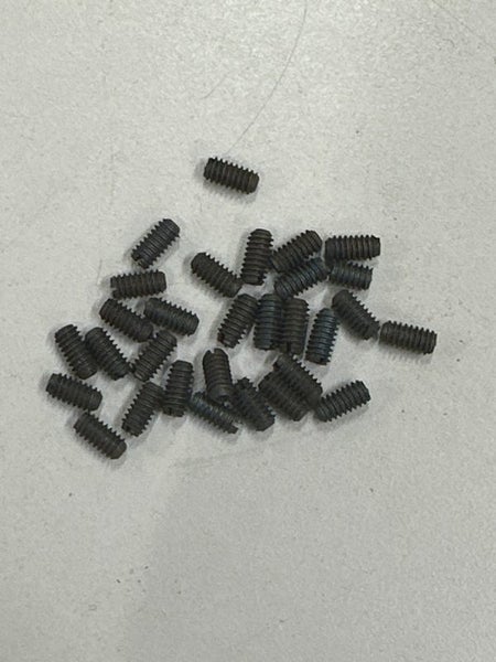 Meccano Long Grub Screws x 30 Carousel 2