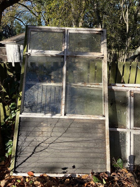 Large timber window 1 Carousel 1