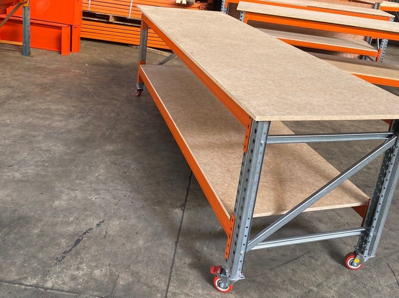 Custom Work Bench Pallet Racking / Packing Bench Carousel 1